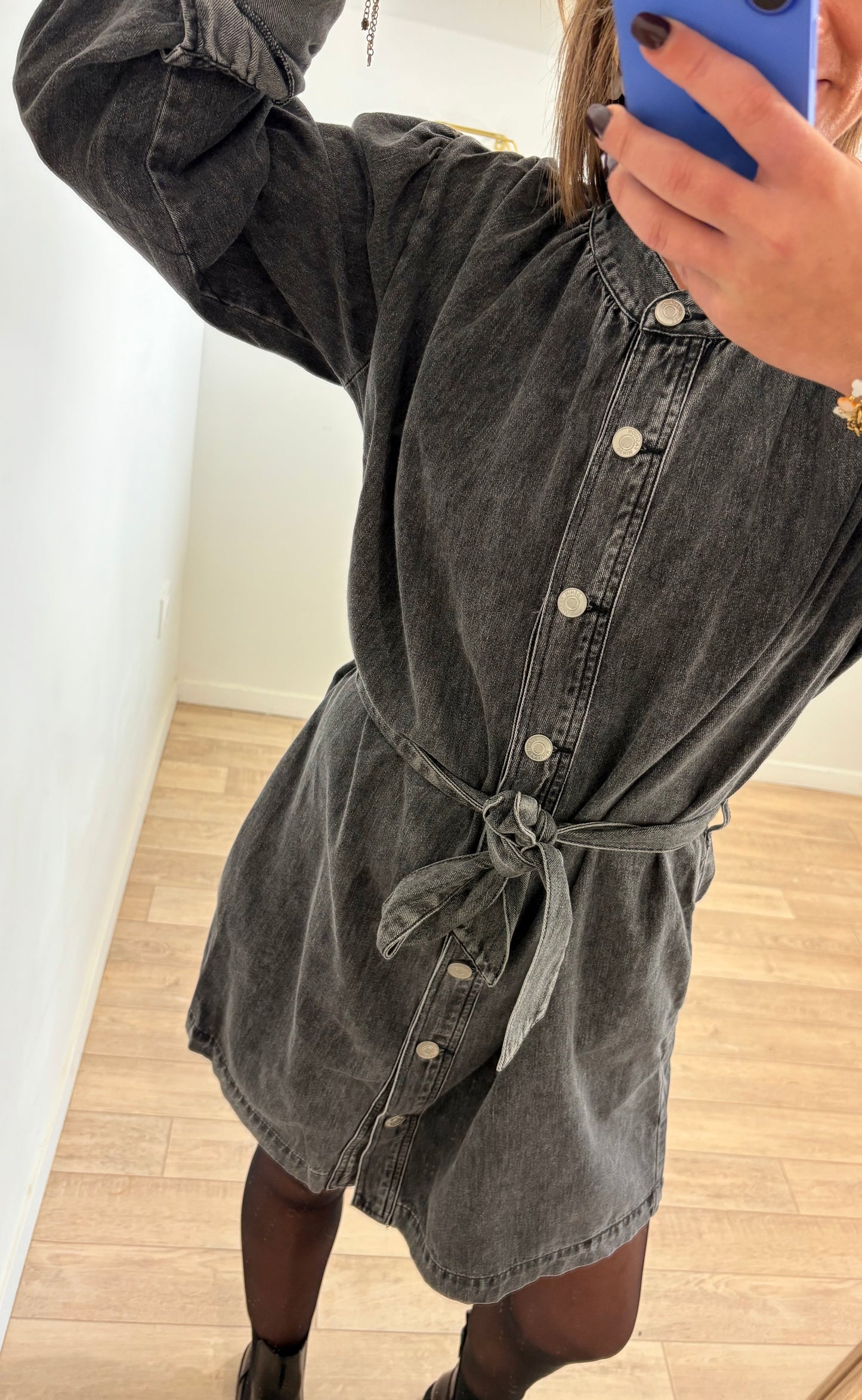 Robe Nina