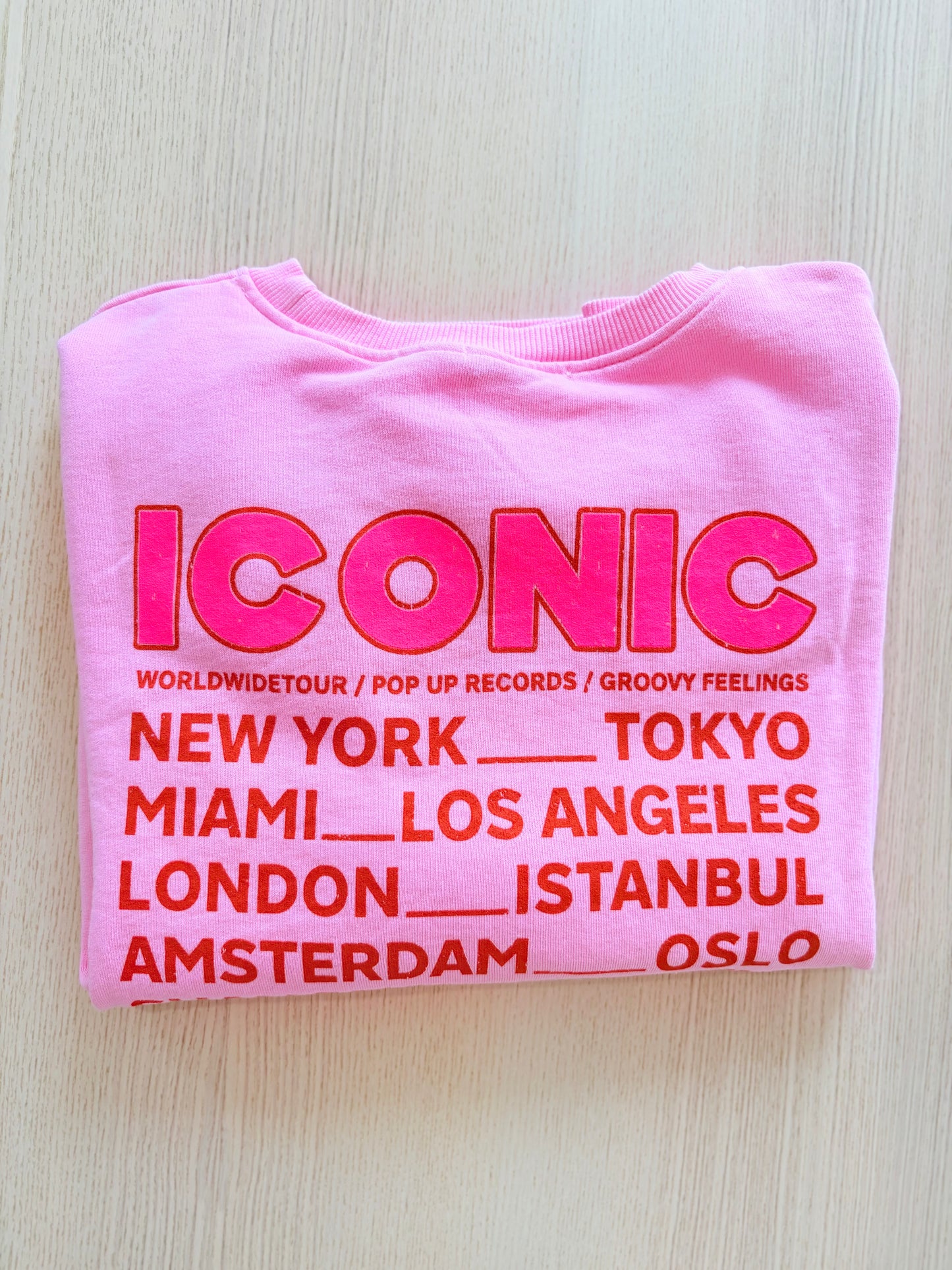 Pull ICONIC rose
