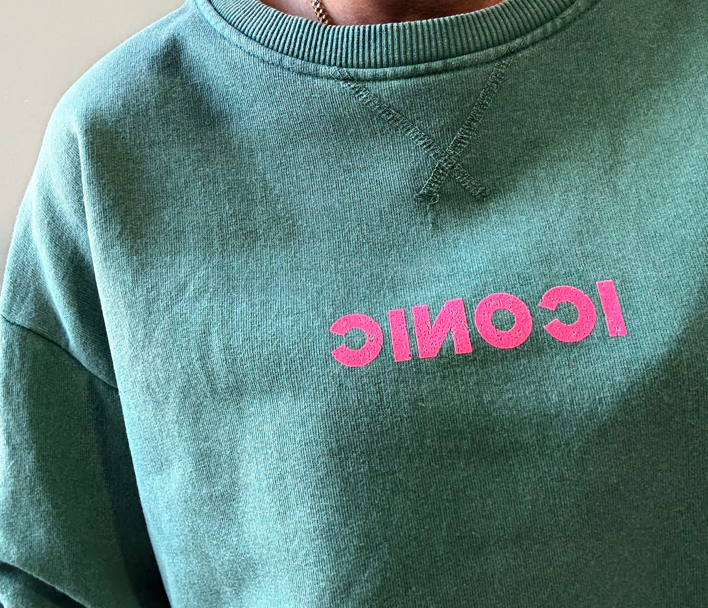 Pull iconic vert
