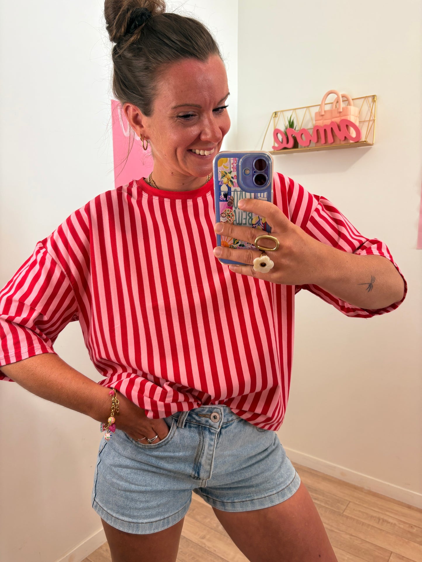 T-shirt Oversize à Rayures Verticales & Dos Cœur – Rose & Rouge