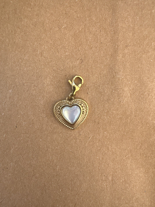 Charm cœur blanc