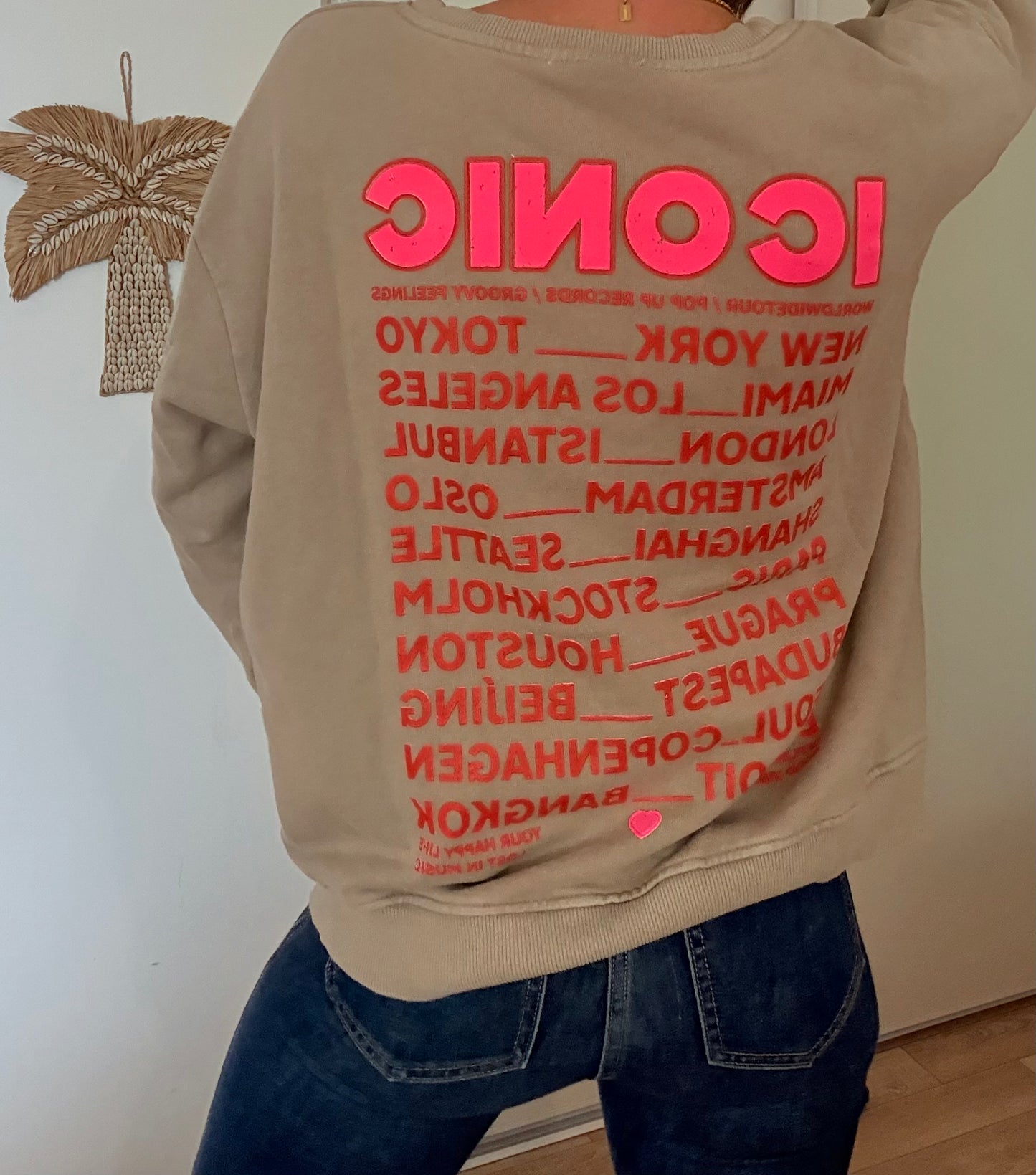 Pull iconic taupe